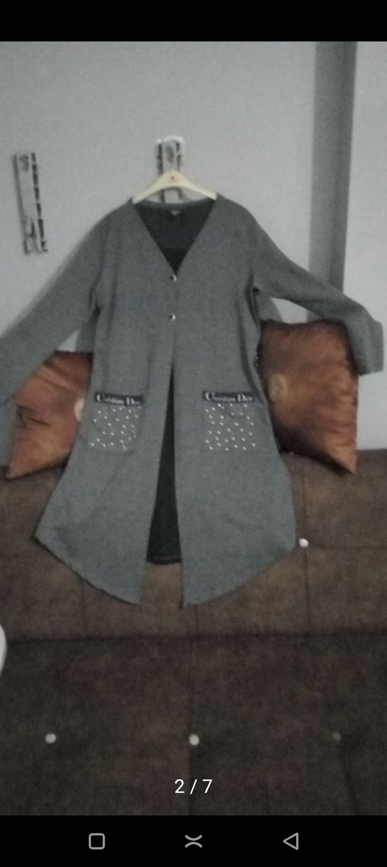 Gri Kadın Uzun Kollu Düğmeli Kaban - Görsel 2