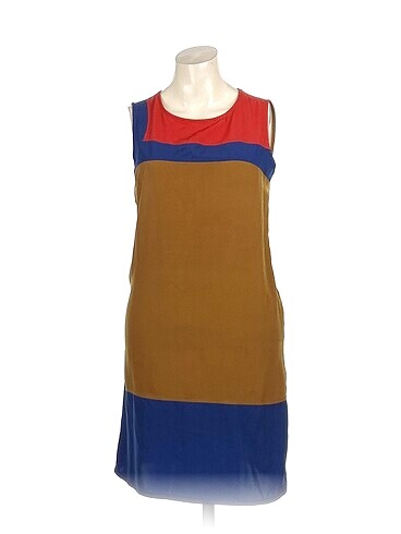 PreLoved Kısa Elbise %70 İndirimli.