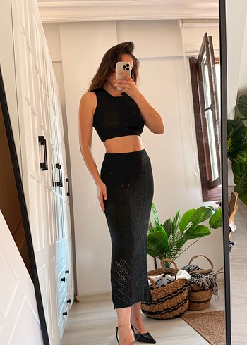 Zara Dantel Detaylı Siyah Uzun Dar Etek