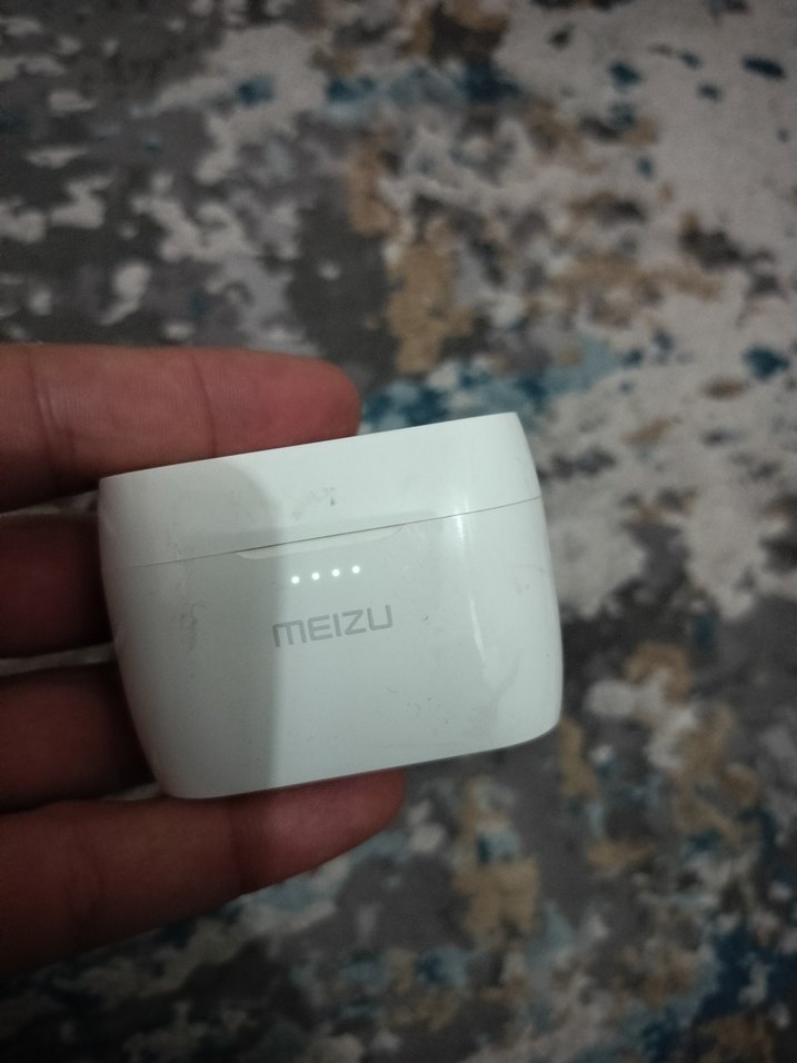 Beyaz Kablosuz Kulaklık Kutusu - Görsel 3