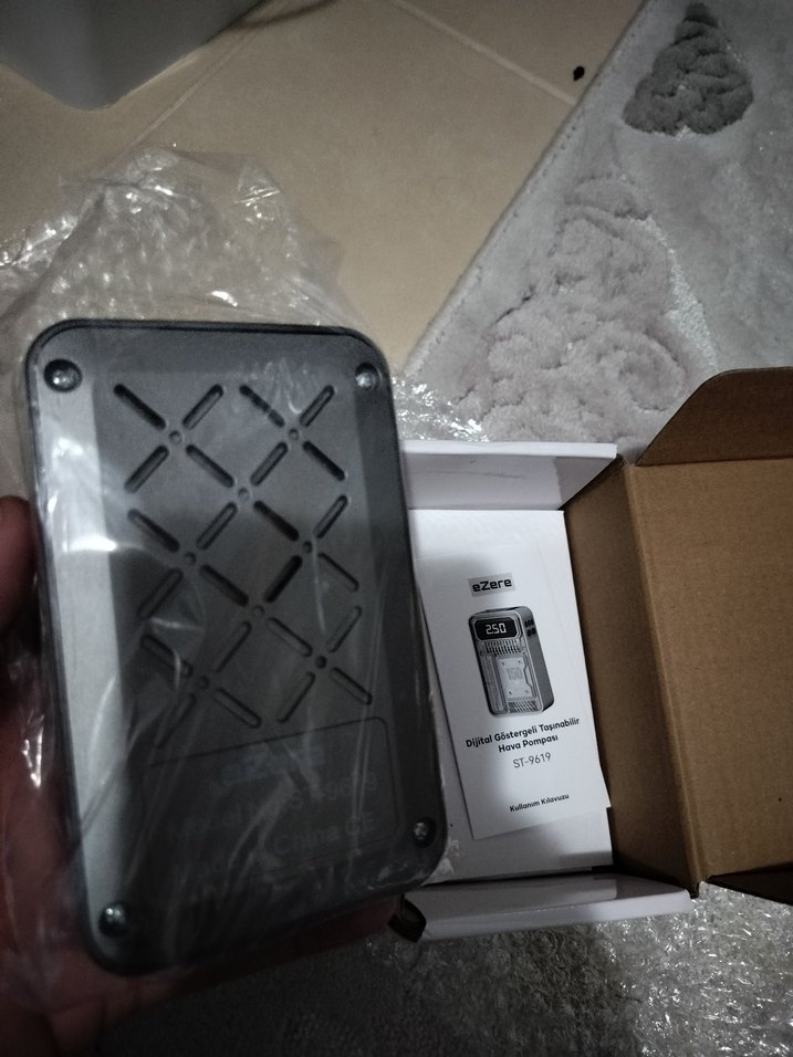 eZere ST-9619 Hava Kompresörü Power Bank - Görsel 3