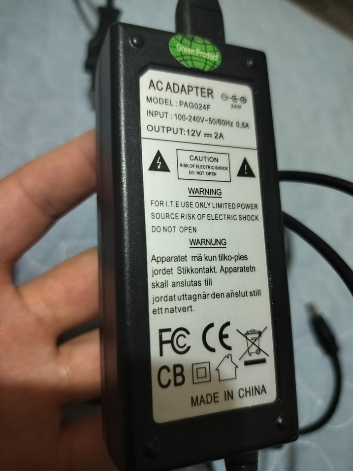 12 volt 2amper laptop adaptor - Görsel 2