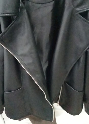 LCW Modest Siyah deri ceket - Görsel 3