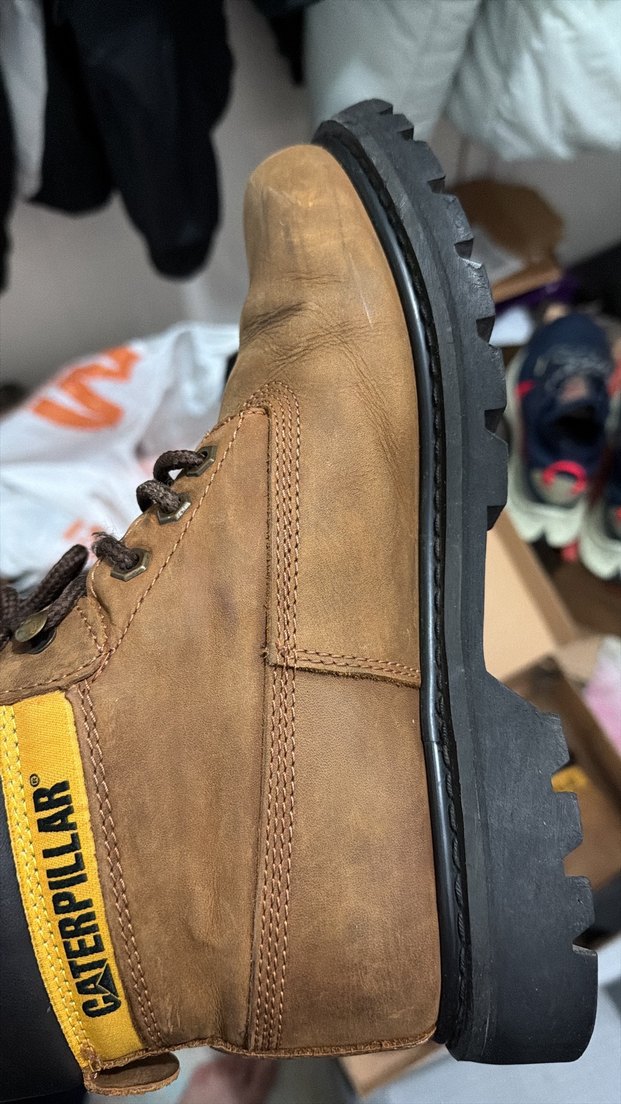 Caterpillar Bot Camel rengi - Görsel 2