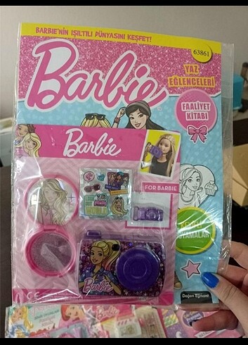 Barbie Oyuncaklı Faaliyet Dergisi 