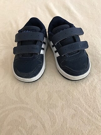 Adidas spor ayakkabı