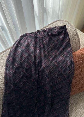 Bordo Ekose Desenli Uzun Drapeli Etek - Görsel 2