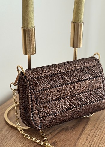 Handmade Zincir Detaylı Parlak Örgü Kadın Çanta - Görsel 4