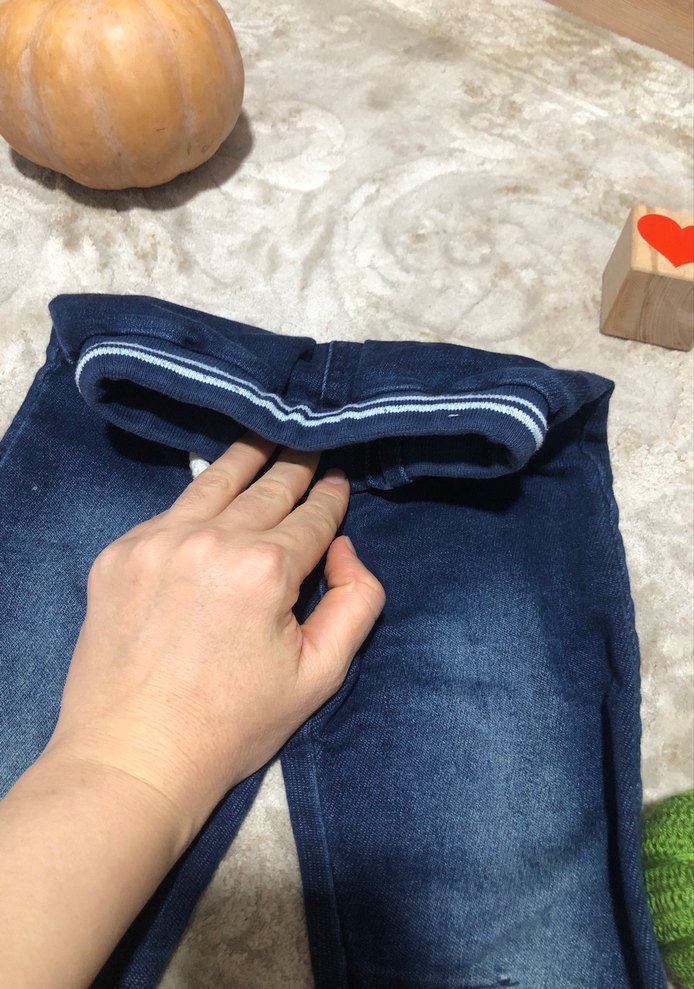 Erkek Çocuk Rahat Kesim Mavi Kot Pantolon - Görsel 5