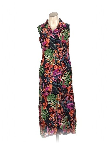 PreLoved Kısa Elbise %70 İndirimli.