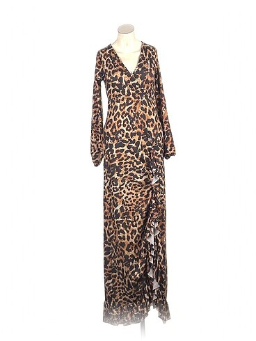 PreLoved Uzun Elbise %70 İndirimli.