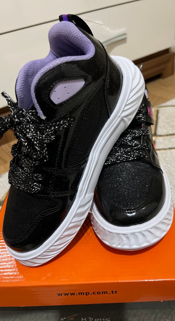 Mor Yılan Desenli Kız Çocuk Spor Ayakkabı - Görsel 3