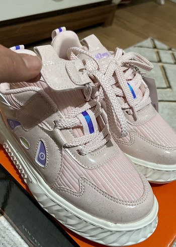 Pembe Bağcıklı Kız Çocuk Spor Ayakkabı - Görsel 2