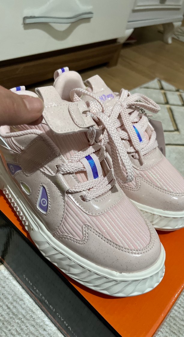 Pembe Bağcıklı Kız Çocuk Spor Ayakkabı - Görsel 2