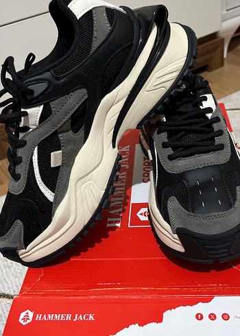 Gri Yılan Desenli Kadın Spor Ayakkabı - Görsel 3