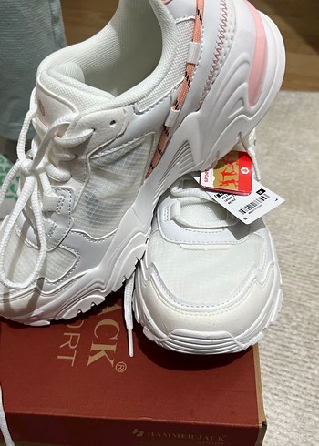 Beyaz Bağcıklı Stiletto Topuklu Kadın Spor Ayakkabı - Görsel 2