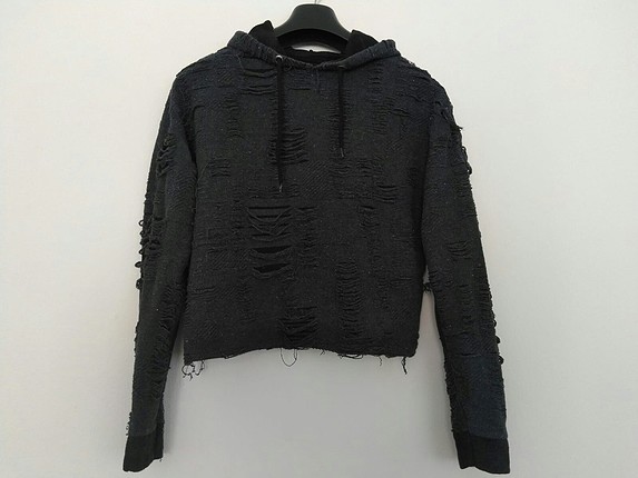 kapüşonlu siyah sweatshirt