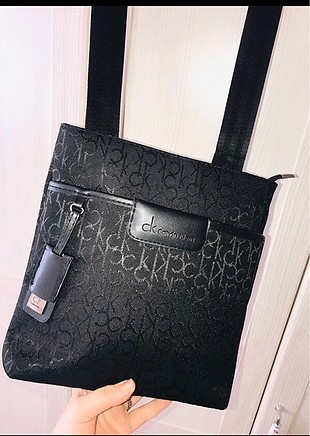 Calvin Klein çanta