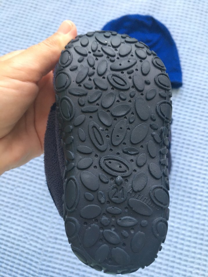 Renkli Erkek Bere ve Ev Ayakkabısı Seti - Görsel 3