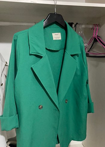 Düğmeli Yeşil Kumaş Midi Blazer