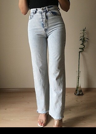 Wide leg jean 