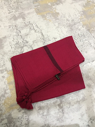 Muslime wear şal