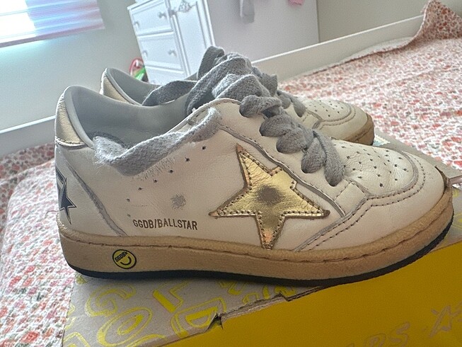 25 Beden beyaz Renk Golden goose 25 no