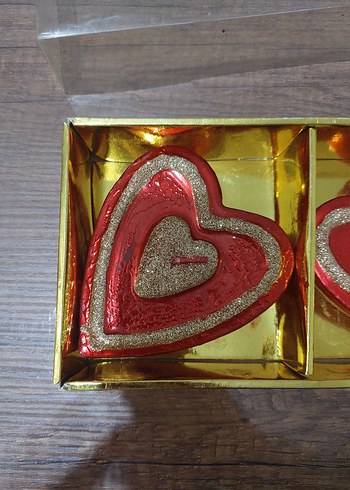 Altın Renkli Parlak Kalp Şeklinde Mumluk - Görsel 3