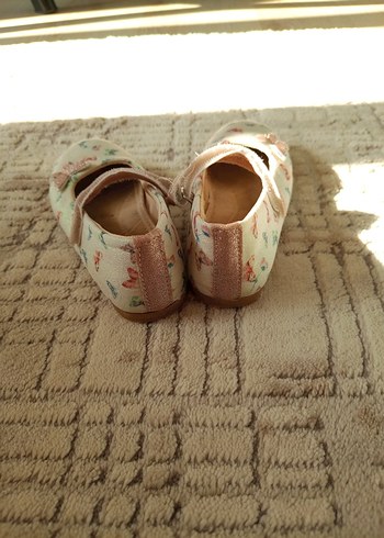 Çiçek Desenli Kız Çocuk Bej Babet - Görsel 4