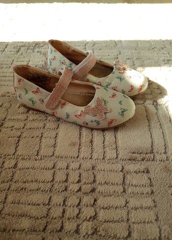 Çiçek Desenli Kız Çocuk Bej Babet - Görsel 3