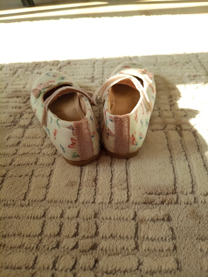 Çiçek Desenli Kız Çocuk Bej Babet - Görsel 4