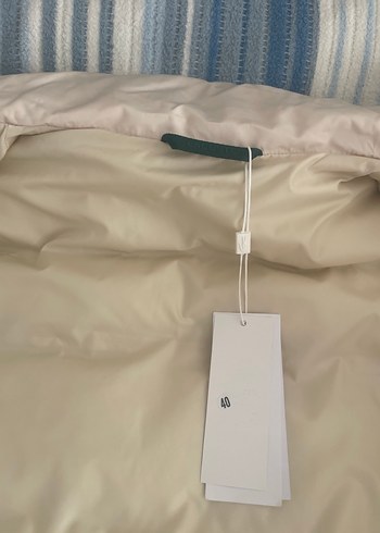 Beyaz Yumuşak Kumaşlı Fermuarlı Kadın Yelek - Görsel 5