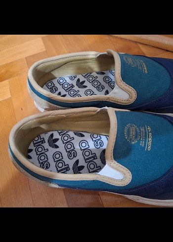 Adidas Bağcıksız Spor Ayakkabı