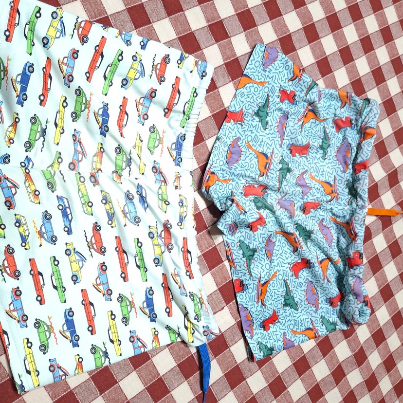 Erkek Çocuk Renkli Desenli Mayo Şortları - Görsel 3