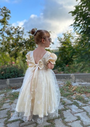 Kız Çocuk Beyaz Dantel Detaylı Elbise - Görsel 2