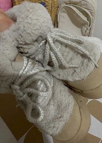 25 Beden camel Renk Kız Çocuk Bej Kürklü Bot