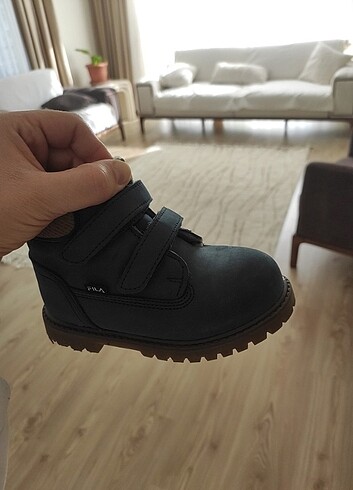 Fila Erkek çocuk bot