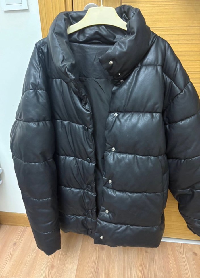 Düğmeli Siyah Deri Kadın Ceket - Görsel 2