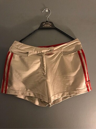 Bej Adidas şort