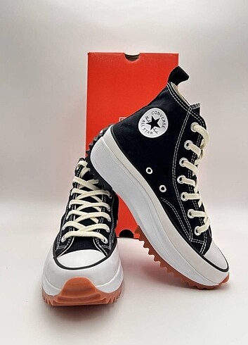 39 Beden Converse run star 37-38-39-40 numaraları mevcuttur. #converse