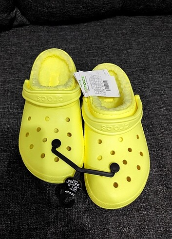 CROCS Classic Lined Clog Sarı Tüylü Terlik