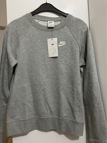 Nike sweatshırt