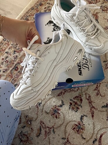 37 Beden Skechers d?lites