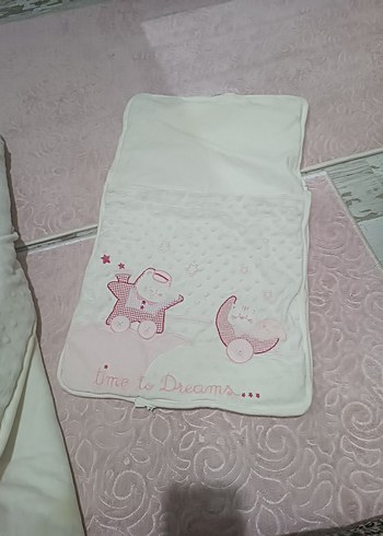 Nakışlı Beyaz Bebek Battaniyesi - Görsel 2