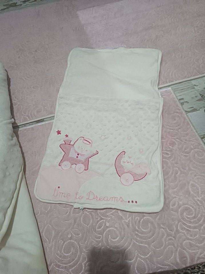 Nakışlı Beyaz Bebek Battaniyesi - Görsel 2