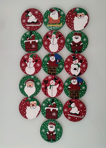 Renkli Yılbaşı Temalı Dekoratif Yuvarlak Süsler - Görsel 12