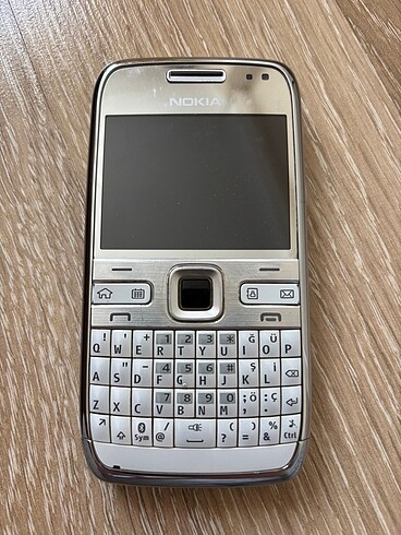 Nokıa e72