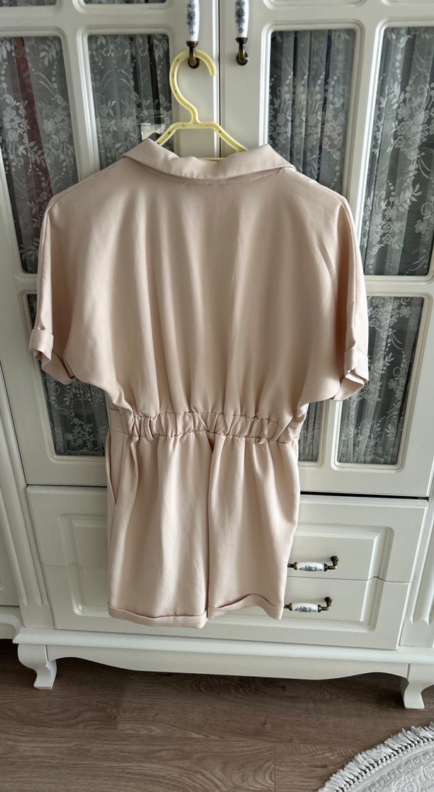 Krem Düğmeli Şort Tulum - Görsel 2