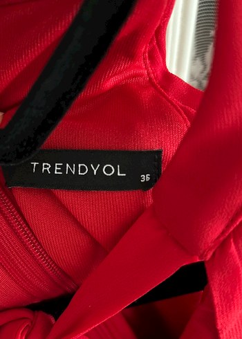 Kırmızı Piliseli Mini Abiye Elbise - Görsel 3