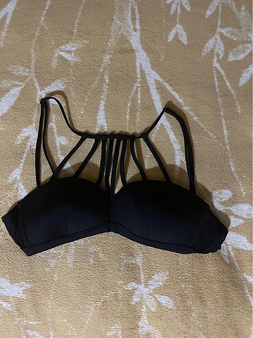 Bikini üstü